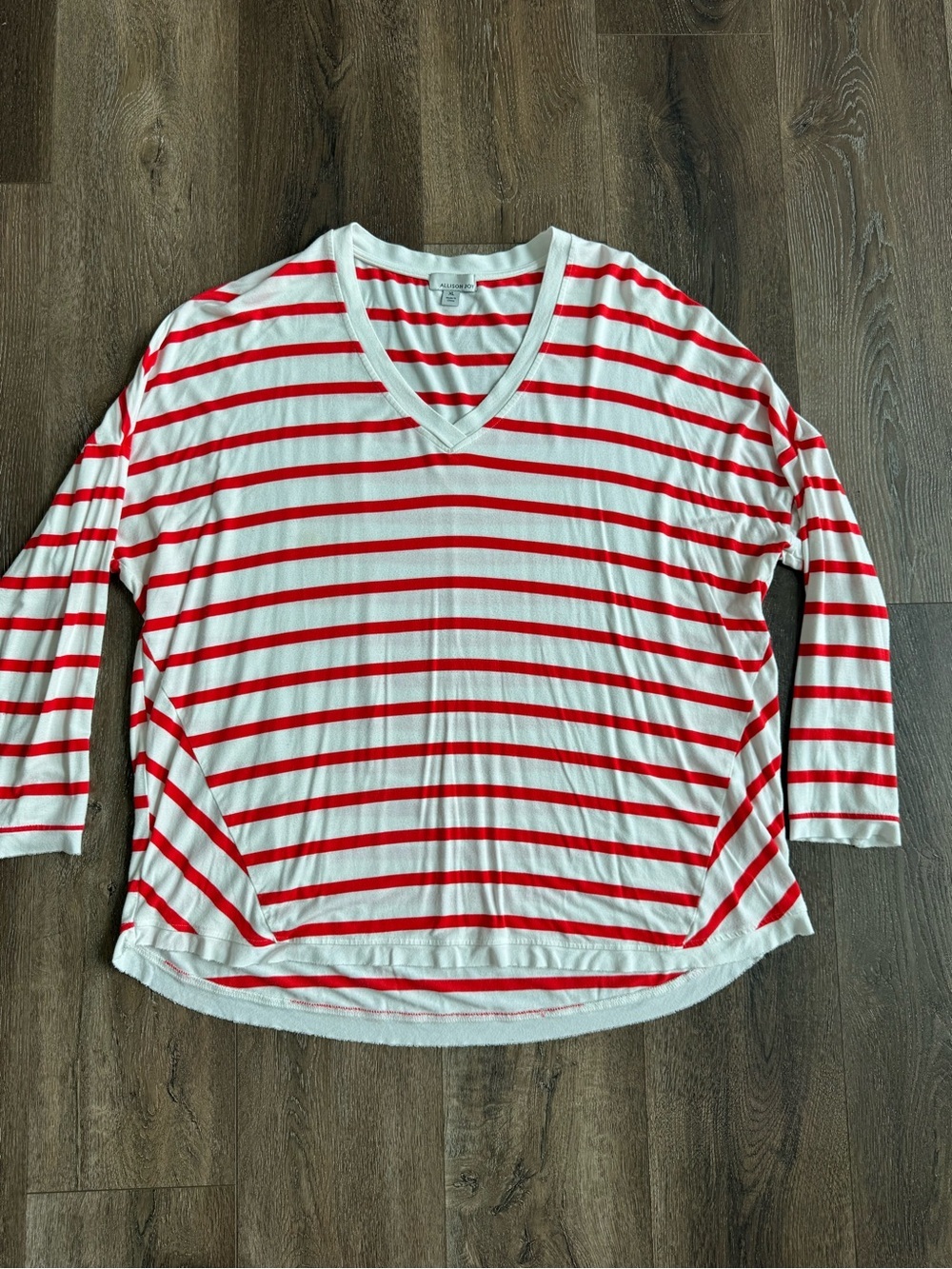 Allison Joy Red and White V-Neck Striped Top Women’s Size XL